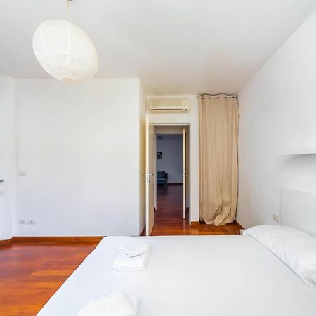 Appartement Cozy Flat 500M From Affori Fn! à Milan Extérieur photo