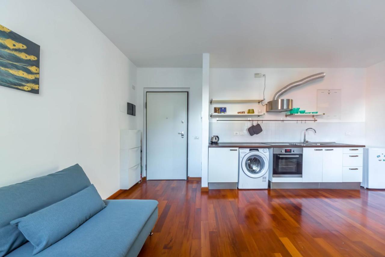 Appartement Cozy Flat 500M From Affori Fn! à Milan Extérieur photo